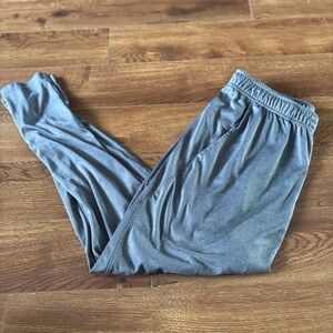 Old Navy Gray Sweatpants Active tapered go-dry in size L